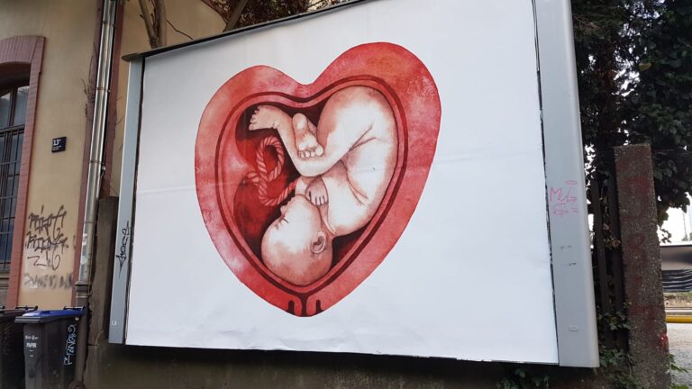 Pro-life plakati nerođenog djeteta osvanuli u Zagrebu, čestitamo autorima!