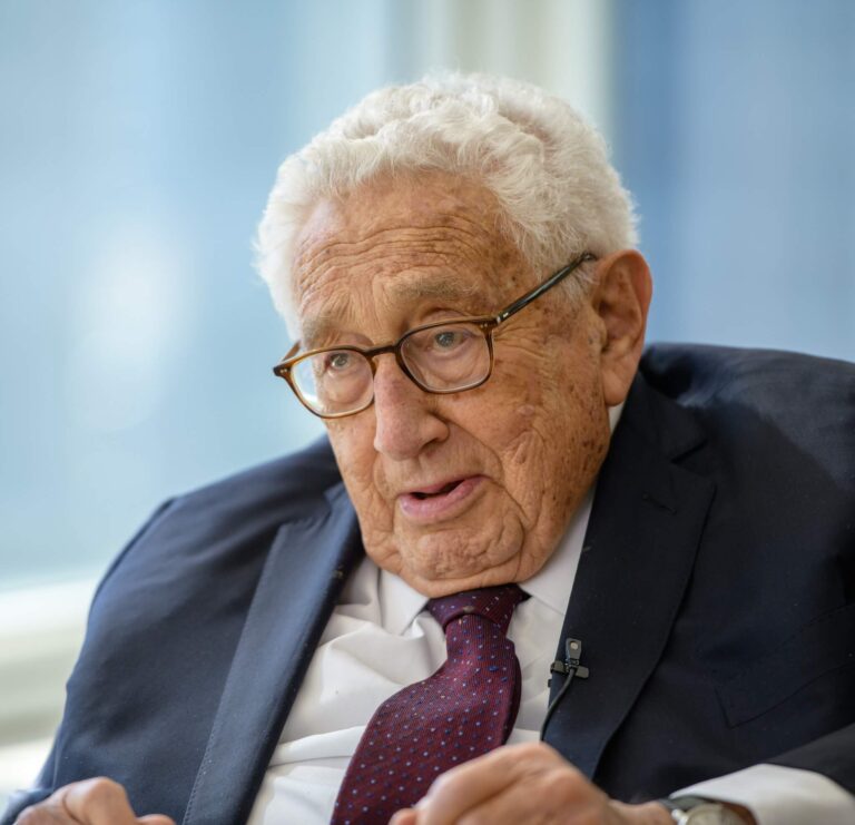 Kissinger: SAD na rubu rata s Rusijom i Kinom