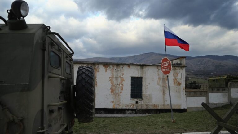 Srbija želi rusku pomoć u povratku tzv. Republike Srpske Krajine, a mogla bi se otvoriti i ruska vojna baza