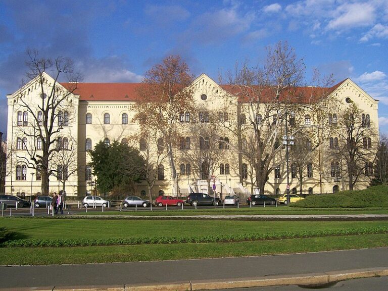 Na današnji dan otvoreno je moderno Sveučilište u Zagrebu