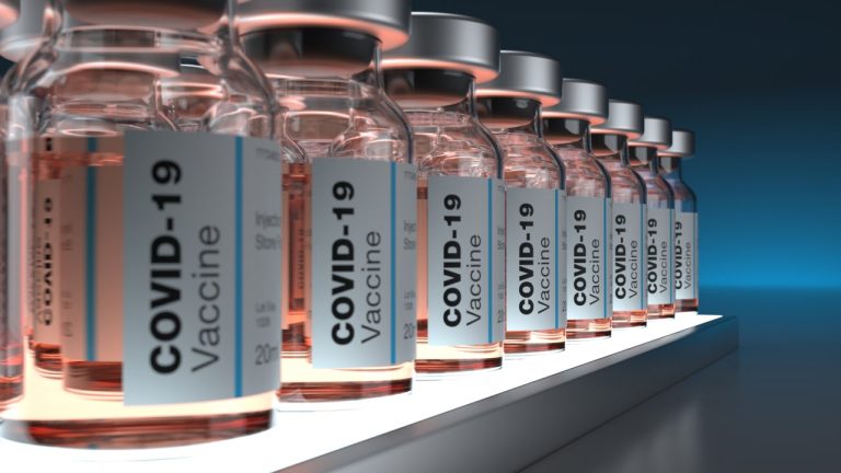 Dr. McCullough tvrdi da COVID cjepiva mijenjaju ljudski genom