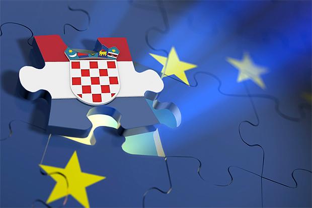 Hrvatska i EU: Politika prosvijećenog sluganstva