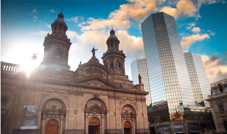 Čudo u Čileu: Teroristi zapalili kapelicu, ali kip Djevice Marije ostao netaknut
