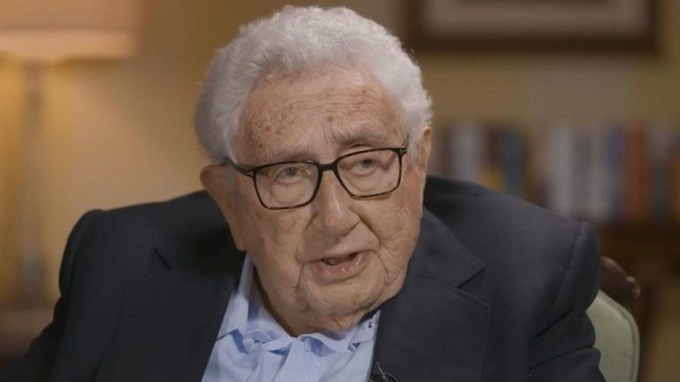 Globalist Kissinger tvrdi da je loše što ima toliko muslimana u Europi