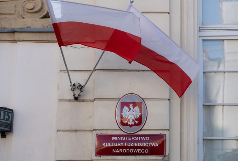 Poljska: Ministarstvo kulture nastoji uništiti konzervativne organizacije, a među njima je i Ordo Iuris