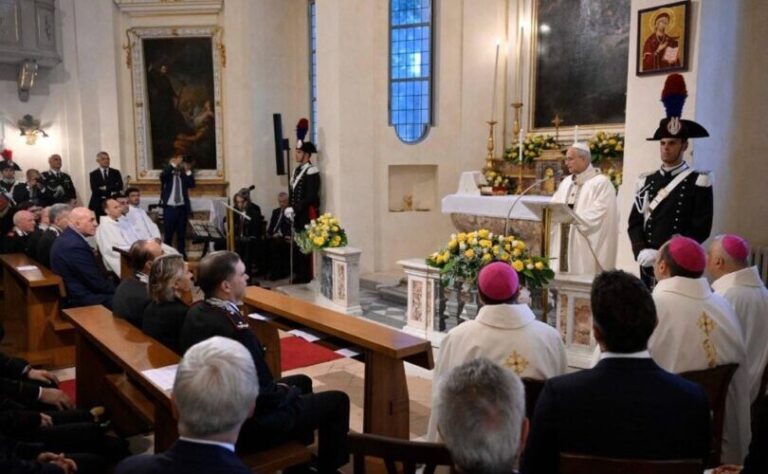 Papa Lav XIV. slavio misu „ad orientem“ na blagdan sv. Bonaventure