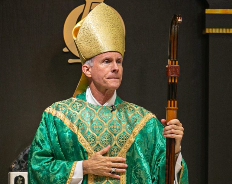Biskup Strickland: Vrijeme je da počnemo obnavljati Crkvu